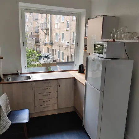 Apartment Beatiful Minimalistic For 5 Person Central *